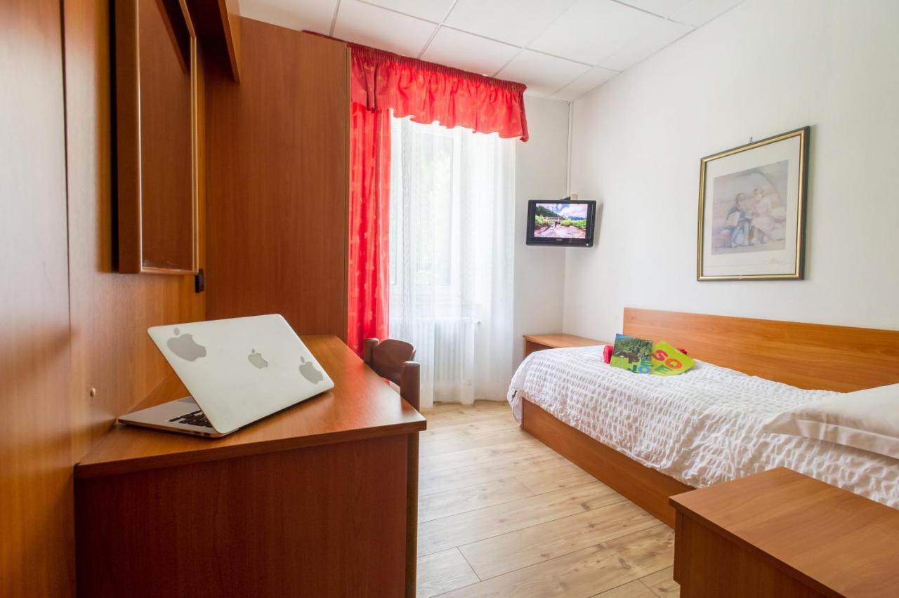 Hotel Pejo Пейо-Фонті Екстер'єр фото