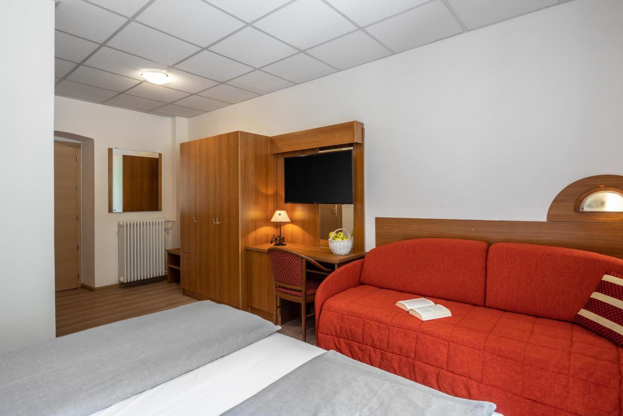 Hotel Pejo Пейо-Фонті Номер фото